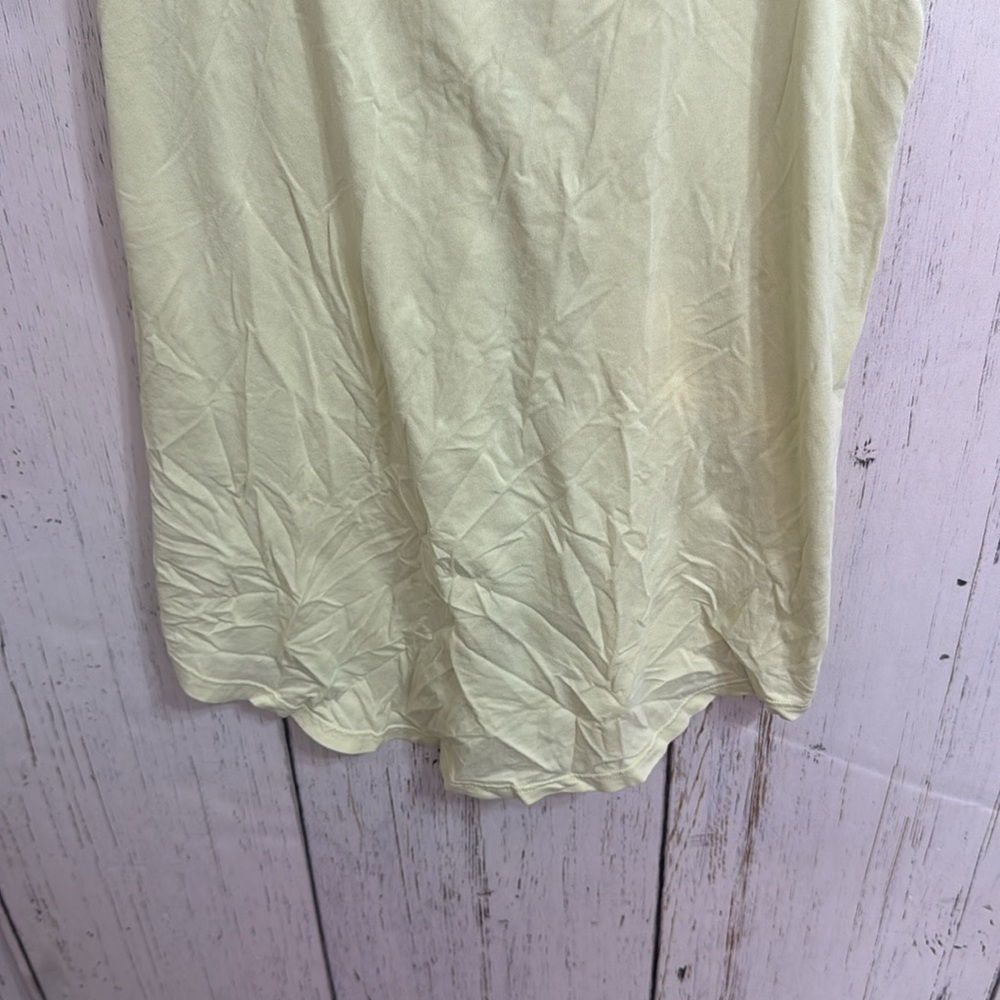 Lululemon Racerback Tank Top - Picture 2 of 9